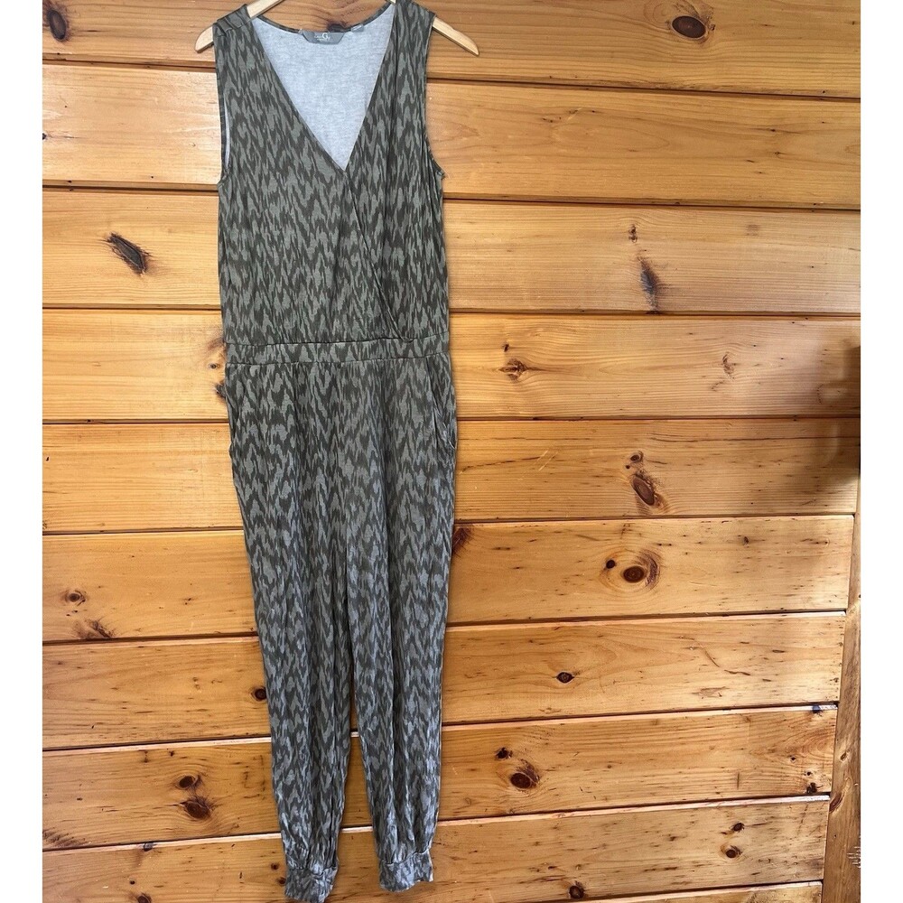 Casual soft Jumpsuit By G Giuliana Jogger Olive Sleeveless V Neck M